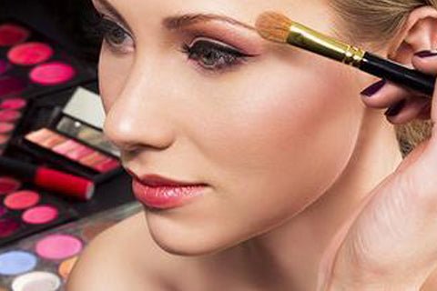Aging Makeup Mistakes to Avoid