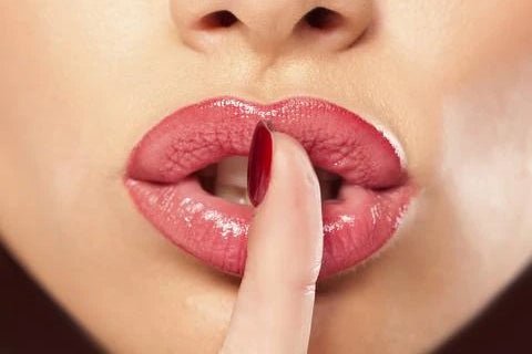 Lip Hydrators: What Ingredients to Look for